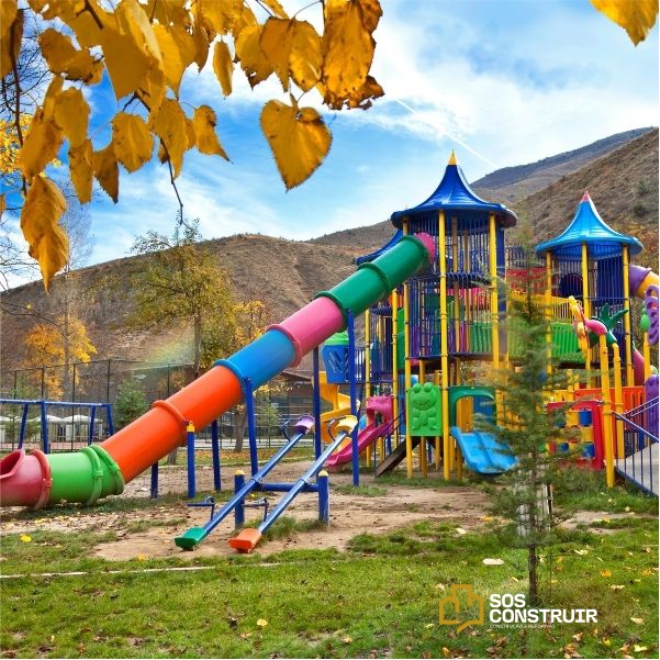 sos-construir-em-foz-do-iguacu-fabricacao-de-playground-sob-medida.jpg